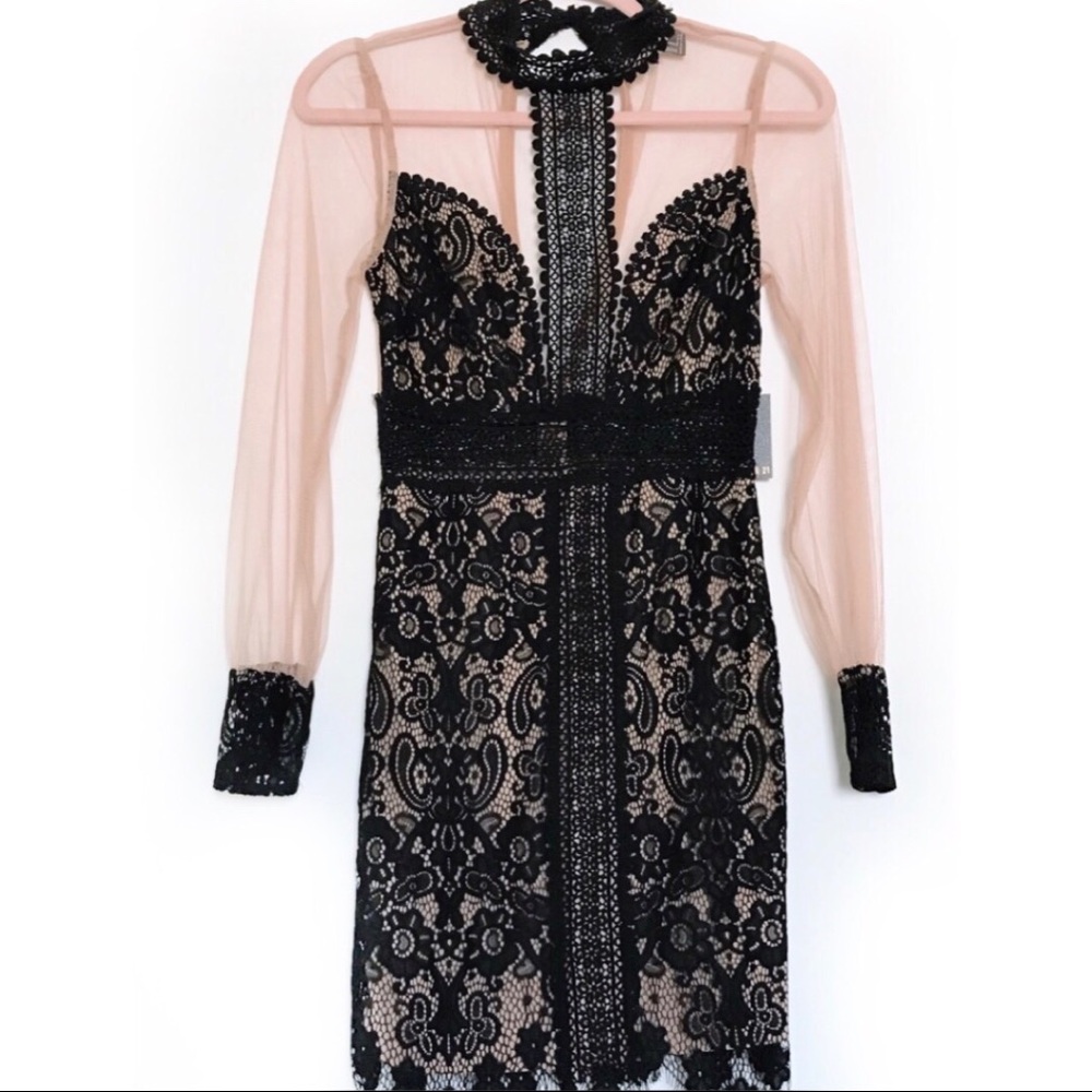 Black lace Dress - Forever 21 - Size Small NWT